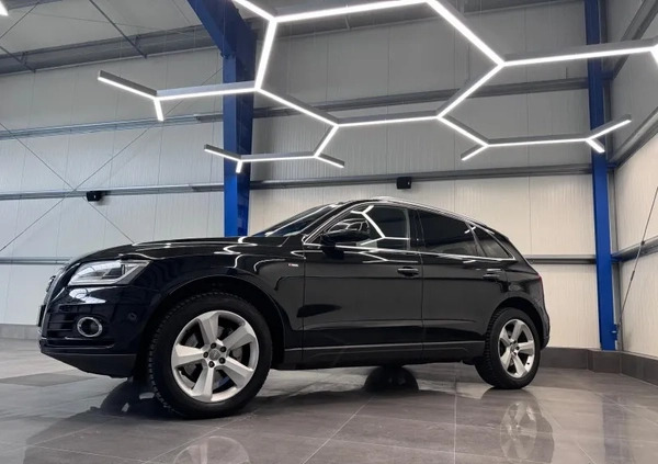 Audi Q5 cena 59500 przebieg: 336000, rok produkcji 2015 z Sulejówek małe 742